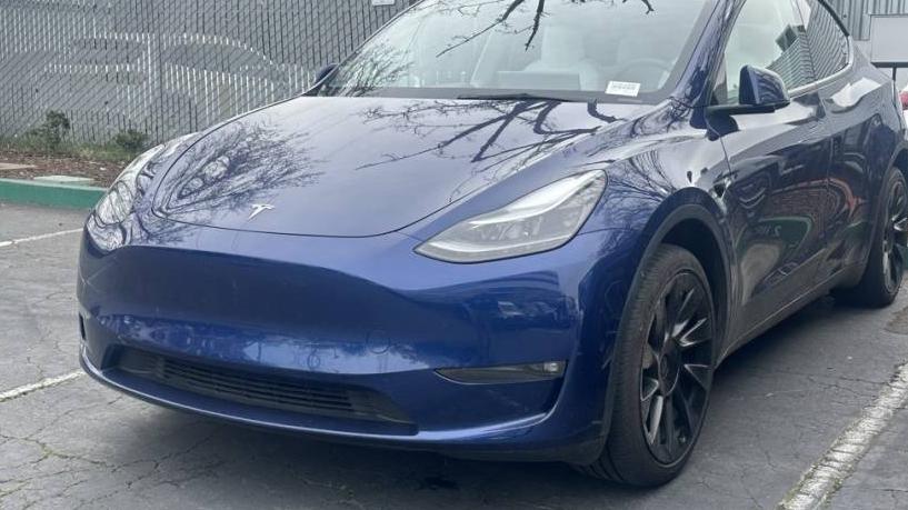 TESLA MODEL Y 2023 7SAYGDEEXPF785944 image